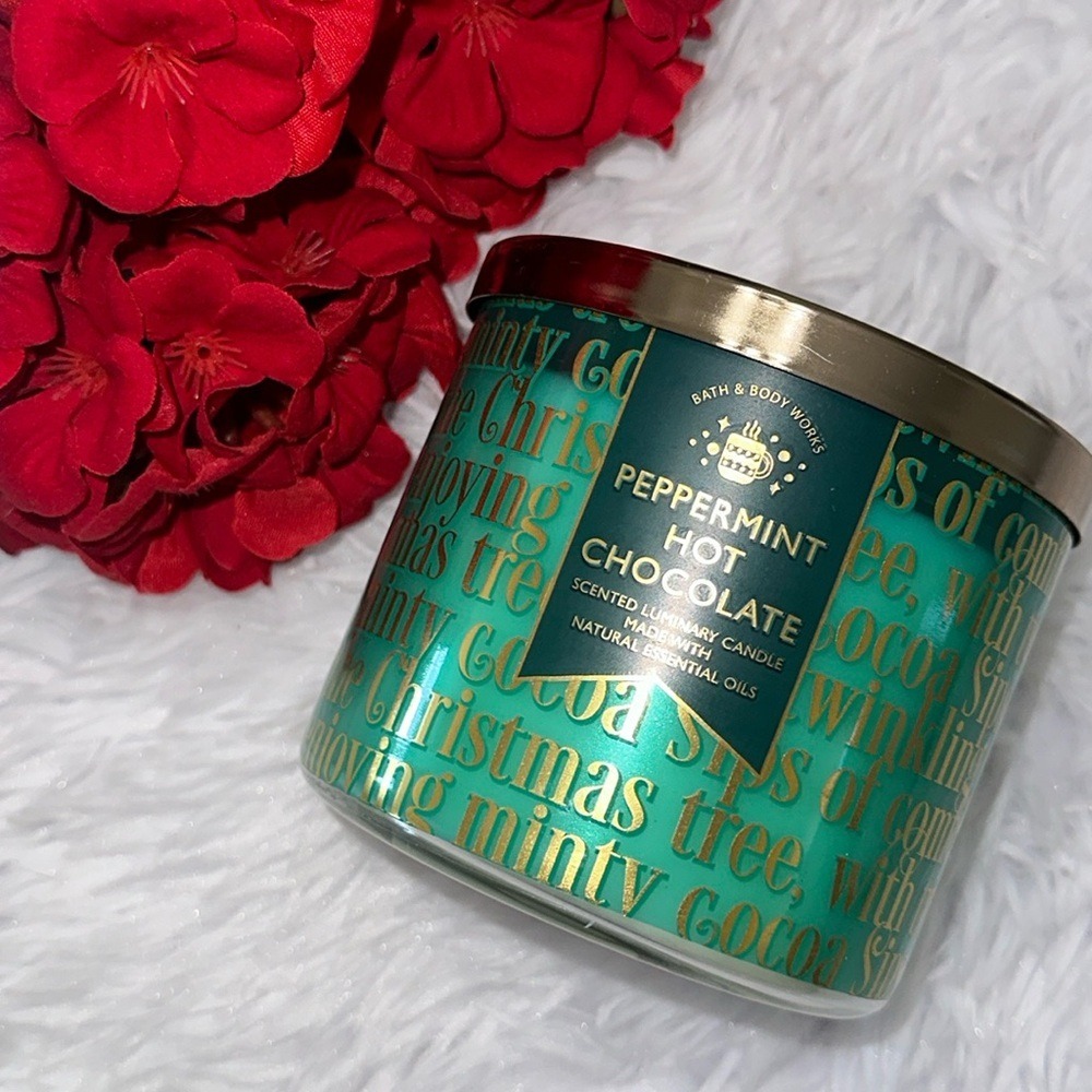 Bath & Body Works Peppermint Hot Chocolate 3-Wick Scented Candle 14.5‎ oz New